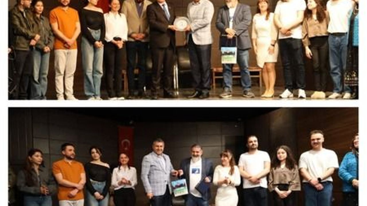 Gediz’de tiyatro rüzgarı: “Aşkım Kütahya” ayakta alkışlandı!