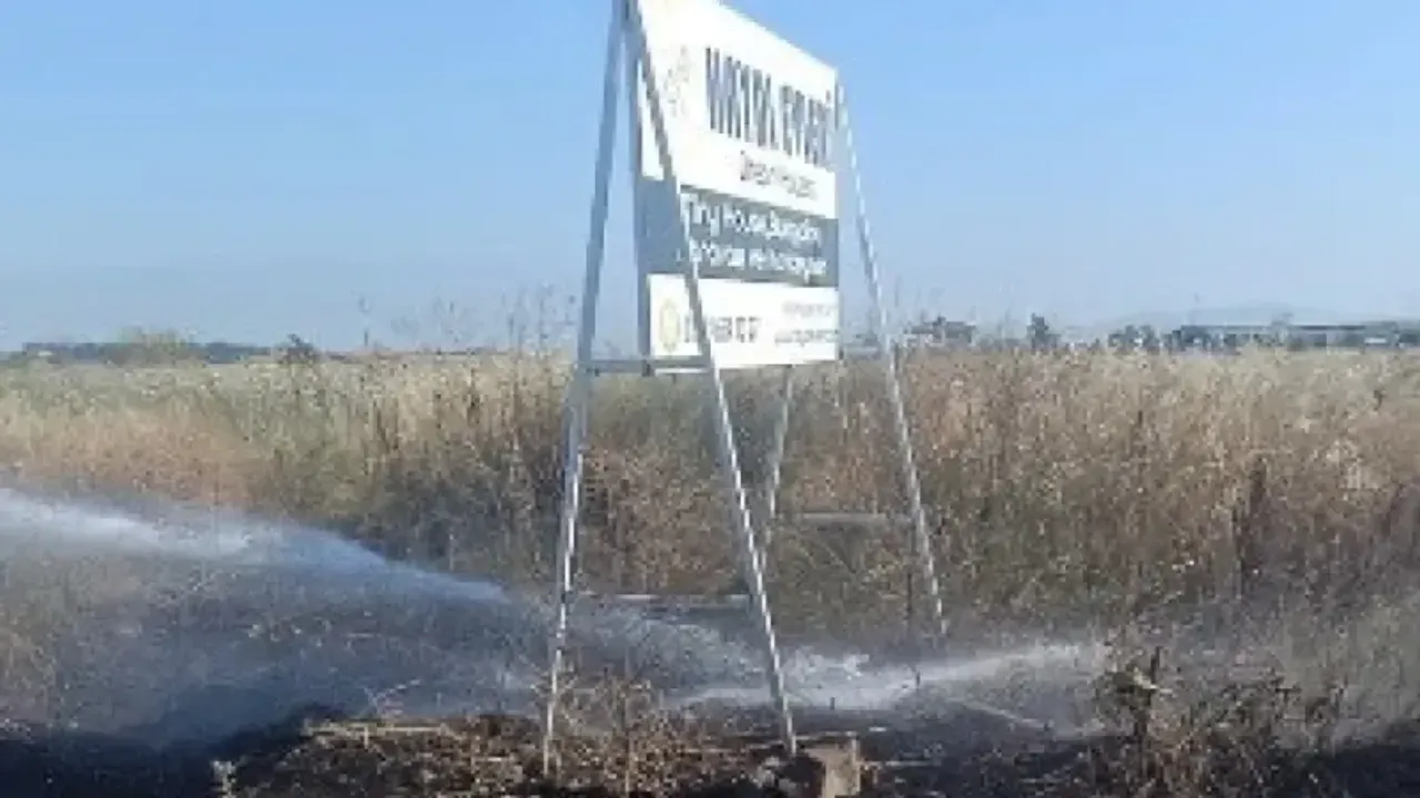 Komşuda çıkan yangın kontrol altına alındı