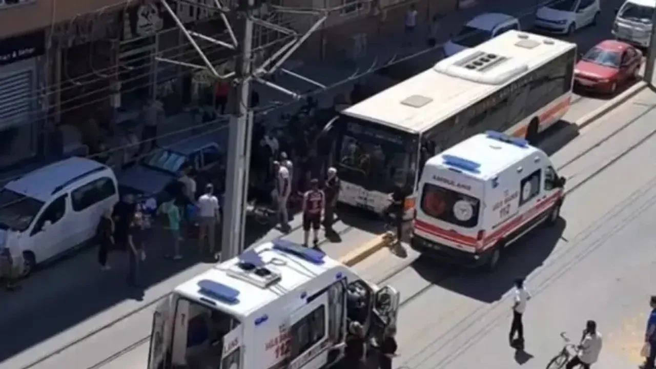 Fren tutmadı: Yaya ve sürücü yaralı