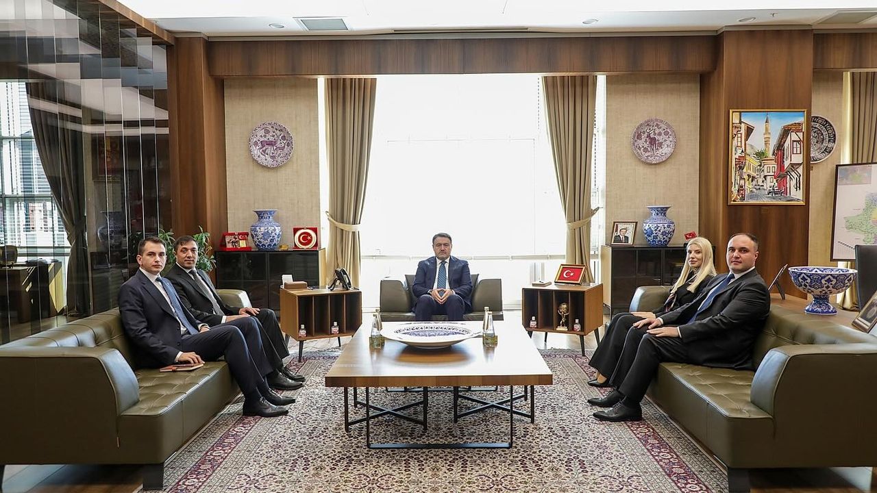 Yeni kaymakamlar görev öncesi Vali Musa Işın’ı ziyaret etti