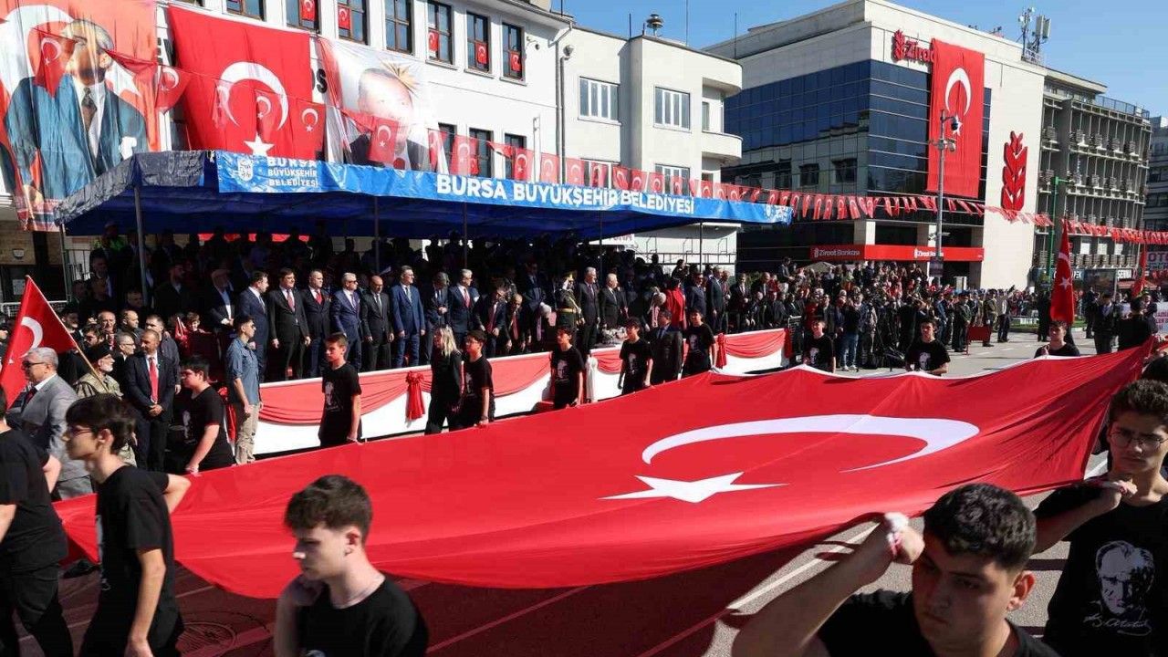 Bursa’da Cumhuriyet Bayramı coşkusu