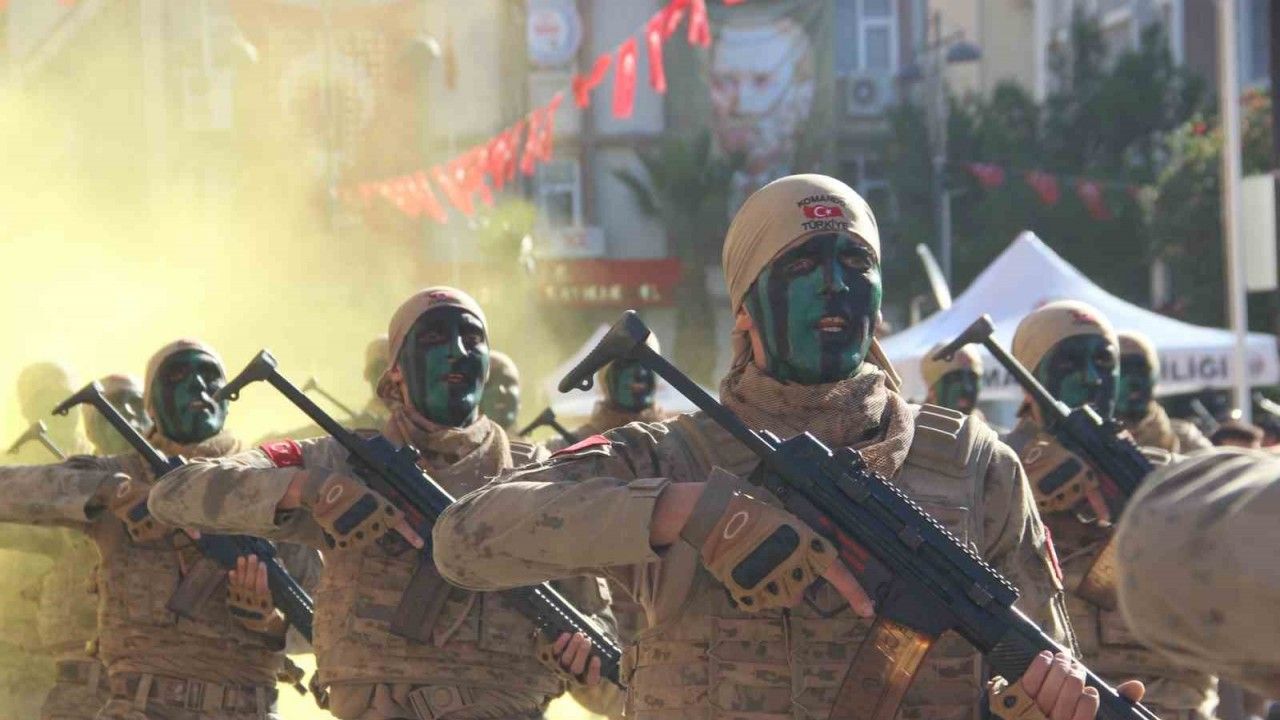 Disiplin ve güç bir arada: Jandarmadan nefes kesen anlar