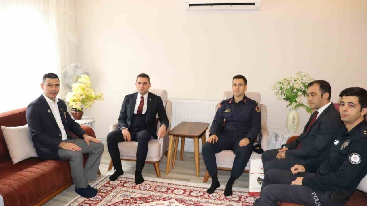 Kaymakam Yıldız’dan ilk ziyaret milli mücadele kahramanı Halil Efe’nin mezarına
