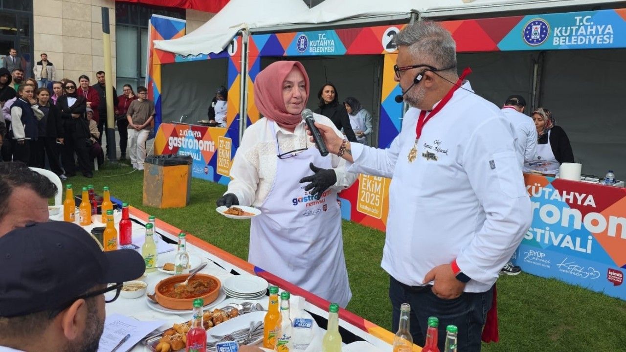 Kütahya’da Gastronomi Festivali eğlenceli anlarla son buldu