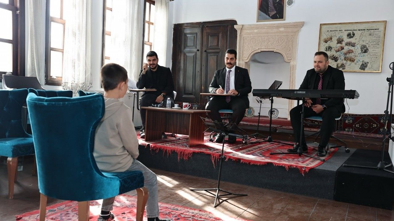 Kütahya’da geleceğin sanatçıları çoşkuyla belirlendi