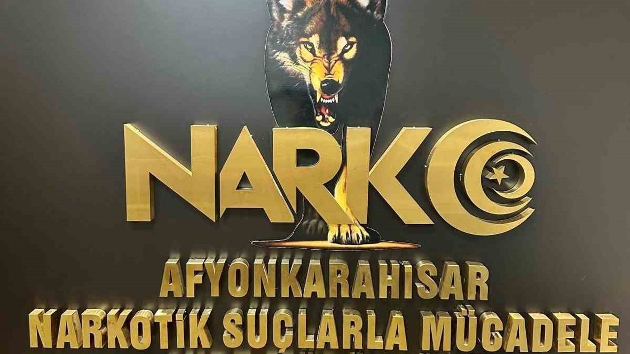 Zehir tacirlerine darbe: 4 kişi cezaevinde