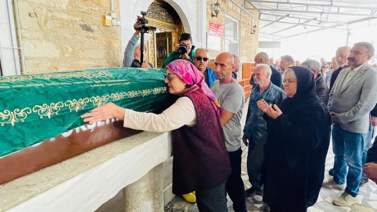 Selde hayatını kaybeden yaşlı adam son yolculuğuna uğurlandı