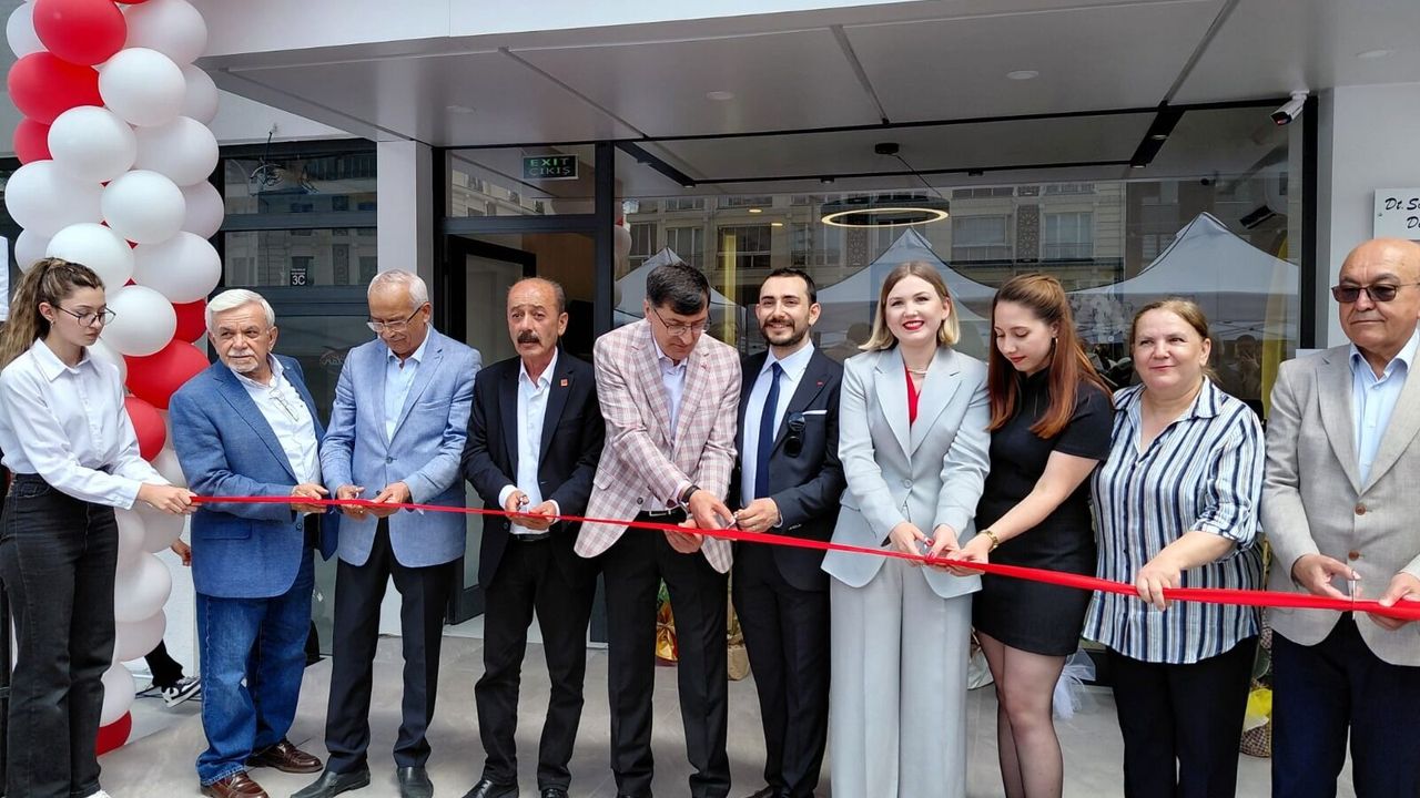 Kütahya'da Sağlığa Yeni Yatırım: Hisar Diş Polikliniği Açıld