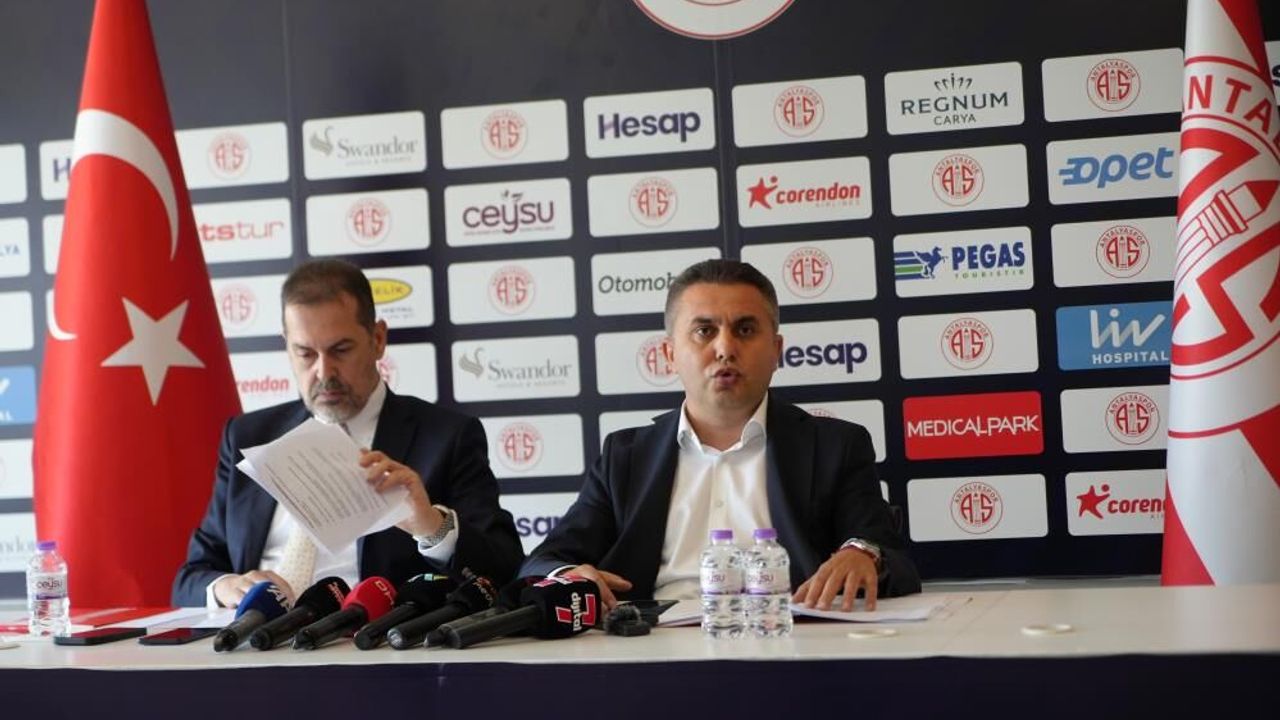 Antalyaspor Başkanından, Galatasaraylılardan gelen 19,05 TL bağışlara isyan: ''Dalga geçer gibi''