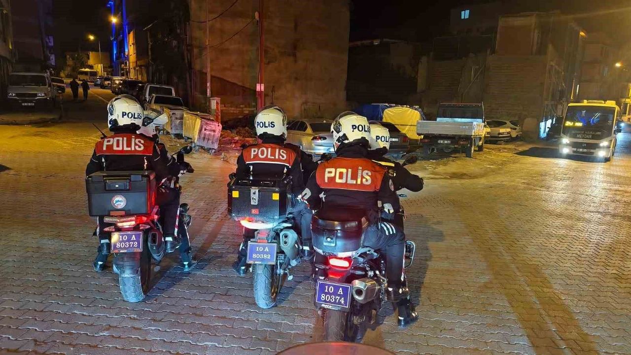 Polisten suçlulara geçit yok: 39 aranan şahıs yakalandı