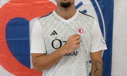 Fethiyespor Bera Ceken'i renklerine bağladı