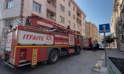Dairede Çıkan Yangın Mahalleyi Ayağa Kaldırdı