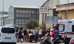 Kavşakta otomobil ile motorlu bisiklet çarpıştı: 2 yaralı