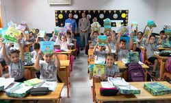 Bornova Belediyesi’nden Öğrencilere Kırtasiye Müjdesi