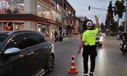 2 bin 428 şahıs ve 93 işyeri denetlenirken, 6 kişi gözaltına alındı