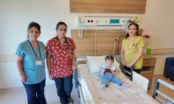 8 Aylık Bebeğin Böbreğinden 15 mm Taş Alındı