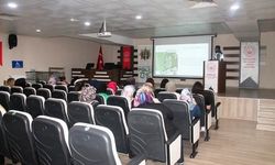 Kütahya’da “En İyi Narkotik Polisi Anne” projesi yoğun ilgi gördü
