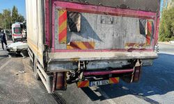 Kütahya'da kavşakta çarpışma trafiği dağıttı: 2 yaralı