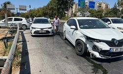 Tedavi için hastaneye giderken kaza yaptı