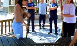 Kütahya'nın ilçesinde çöpünü yere atan yandı