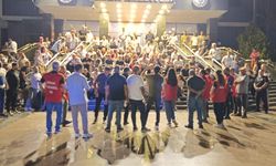 Maaşlarını Alamayan İşçiler Belediye Binasını İşgal Etti