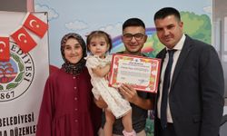 Kütahya'da Bebekler Mezuniyet Belgelerini Aldı