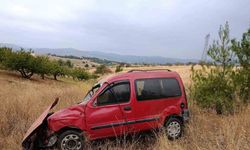 Direksiyon hakimiyetini kaybetti, yaralandı