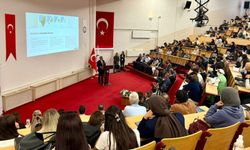 Dpü’de akademik yıl filistin dersiyle başladı