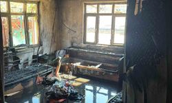 Elektrik kontağından çıkan yangın evi sardı