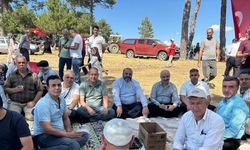 Gediz’de vatandaşlar yağmur duası için buluştu
