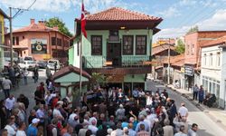Kütahya’da Tarihi Mekân Hayata Döndü: Yüksek Kahve Açıldı