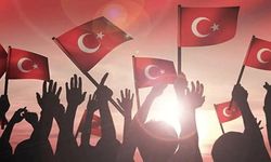 Atatürk’ün emaneti 102 yıl sonra da dimdik ayakta! Cumhuriyet coşkusu Kütahya’da doruğa çıktı