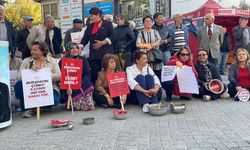 Kütahya'da Boş tencereler konuştu! “Geçinemiyoruz” diyerek tencere-tava eylemi yaptılar