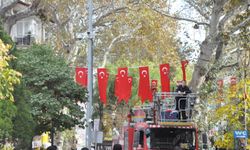 Sevgi Yolu bayraklarla süslendi, Kütahya’da Cumhuriyet heyecanı başladı