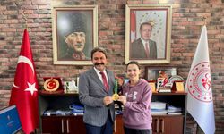 Avrupa Şampiyonu Ertunç, İl Müdürü Kalın ile bir araya geldi