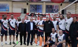 Bozüyük’ün voleybolcuları finallere yükseldi