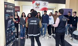 Emniyet ekiplerinden öğrencilere terör ve narkotik uyarısı