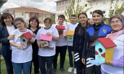 Kütahya Emniyeti’nden kuş evi boyama etkinliği