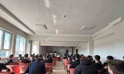 Kütahya’da imam hatip lisesinde anlamlı konferans