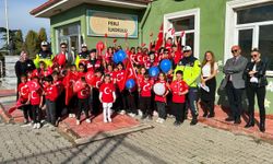 Kütahya’da miniklere jandarmadan bayram sevinci