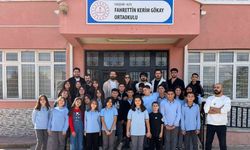 Öğrenciler için köylerde ücretsiz tıraş günü