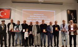 Spora katkı sunan 78 isme plaket
