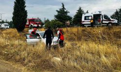 Yağmur Kazaya Neden Oldu: Balıkesir’de Otomobil Şarampole