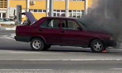 Kütahya'da araç yol ortasında alev topuna döndü