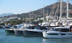 Milyon dolarlık yatlar turizm cennetinde buluştu