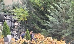 Araç, istinat duvarını aştı: 1 yaralı