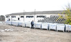 Emet Belediyesi’ne Bakanlıktan 82 Modern Çöp Konteyneri Desteği