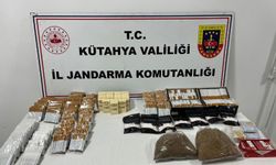 Jandarma Kütahya'da Kaçak Makaron Ticaretine Darbe Vurdu