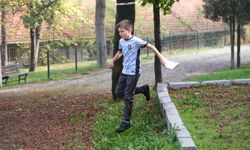 Tavşanlı’da Oryantiring Rüzgârı Esti: Sporcular Parkta Zamana Karşı Yarıştı!