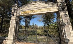 Kütahya’nın köklü okulu kapılarını kapattı! "Bu tarihi okul ne olacak?"